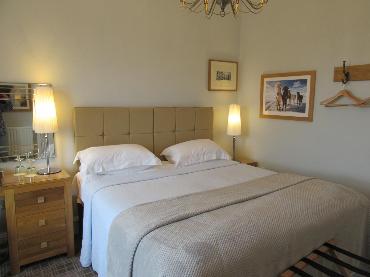Middleton House Bed And Breakfast Auchterarder Exterior photo